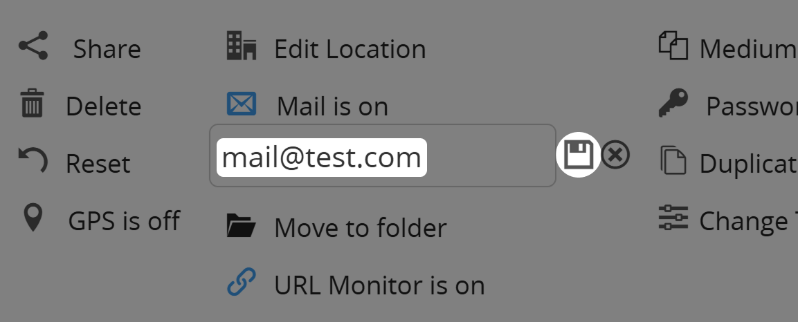 Captura de pantalla del campo de introducción de la dirección de correo electrónico debajo del botón "Correo" en la pestaña Opciones de un Código QR 